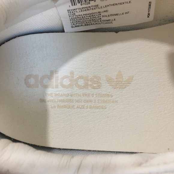 <SOLD>Adidas New York Daniel Arsham Frayed New - Picture 7 of 7